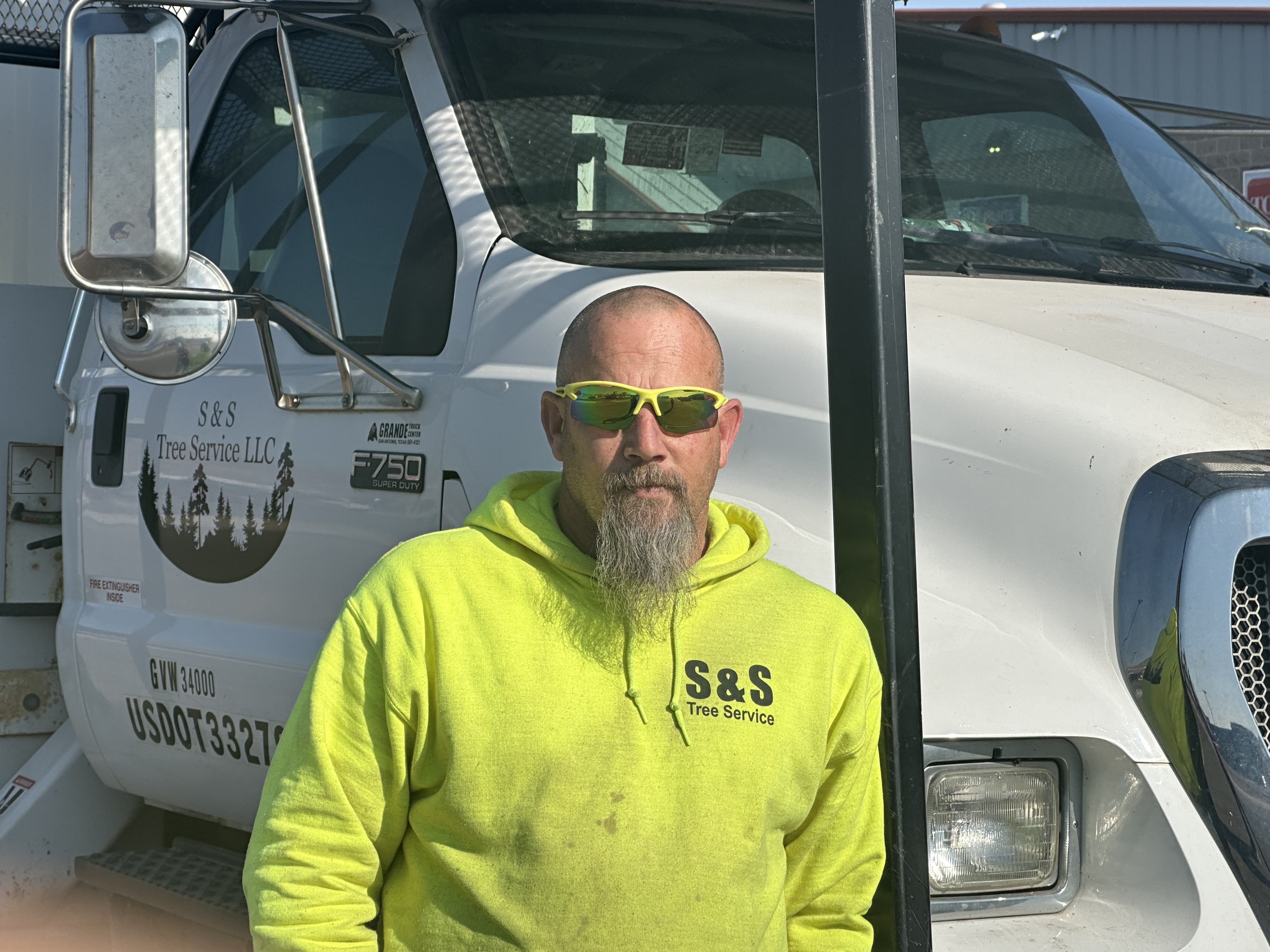 S&S Tree Service Image